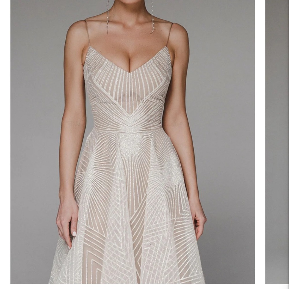 Elegant Cream Midi Dress
